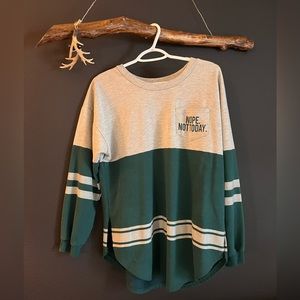 Rue 21 Sweater Size Medium